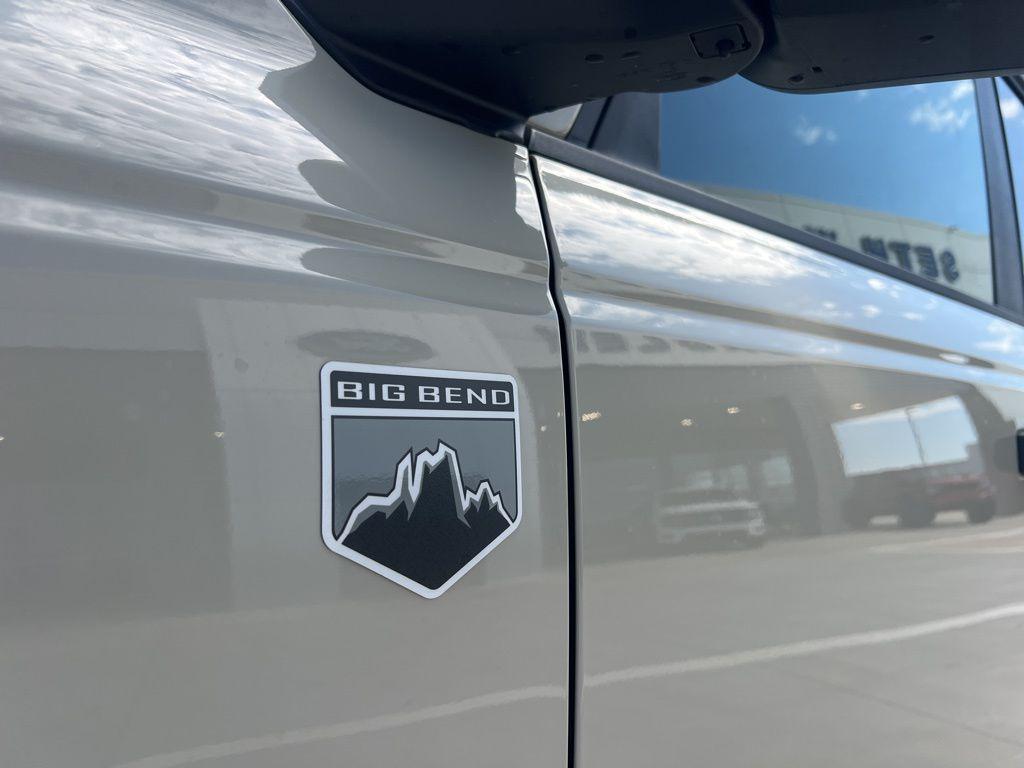 new 2025 Ford Bronco car, priced at $45,523