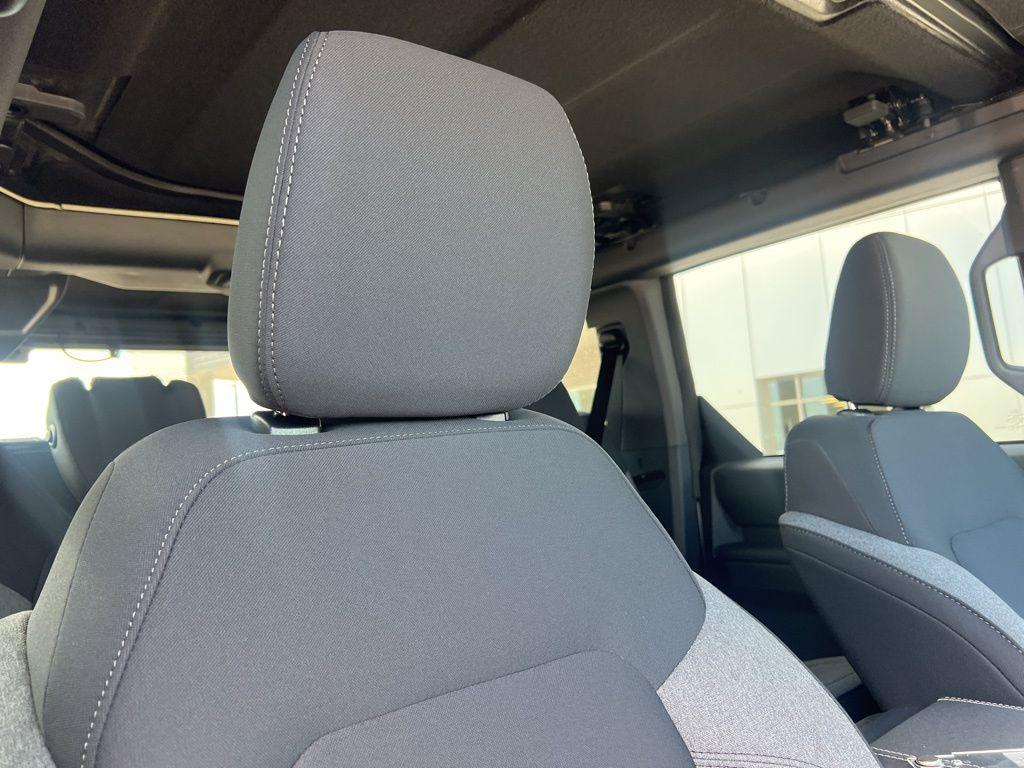 new 2025 Ford Bronco car, priced at $45,523
