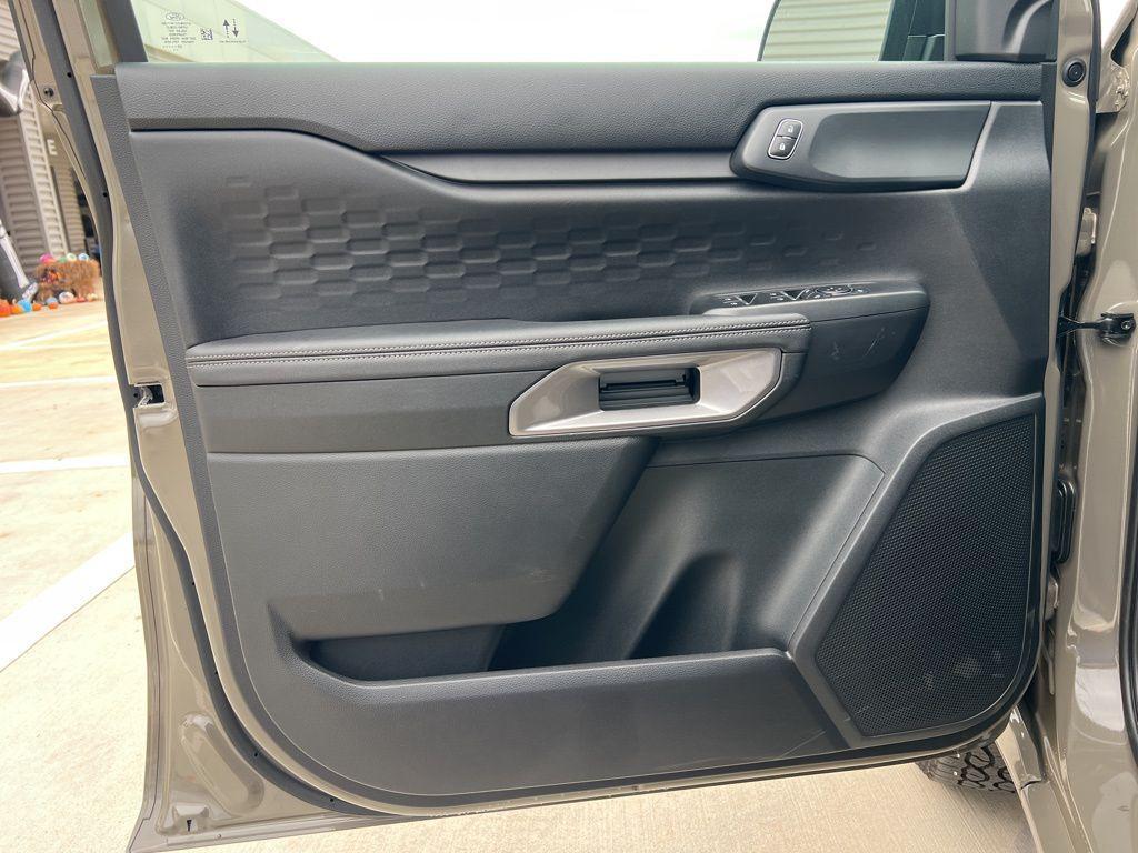 new 2025 Ford Ranger car, priced at $39,540