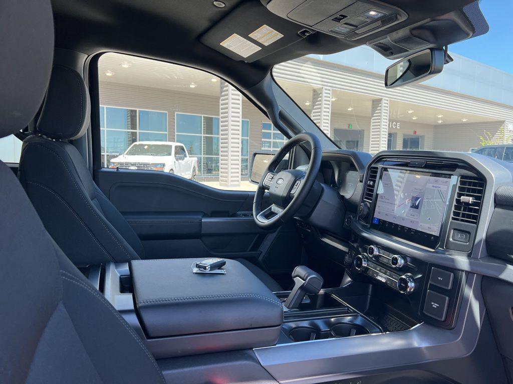 new 2025 Ford F-150 car, priced at $55,582
