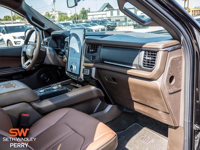 new 2024 Ford Expedition car, priced at $72,065