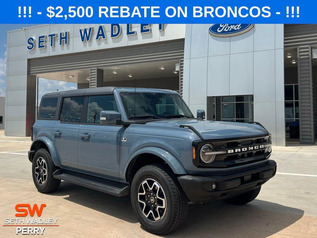new 2025 Ford Bronco car, priced at $53,637