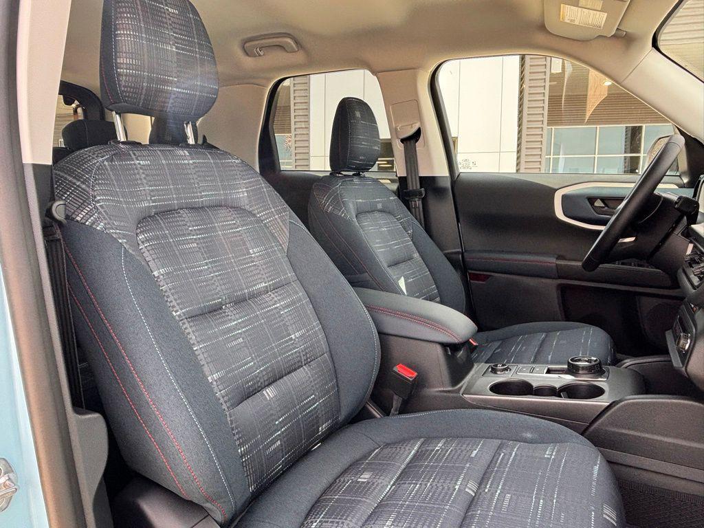 new 2025 Ford Bronco Sport car, priced at $38,940