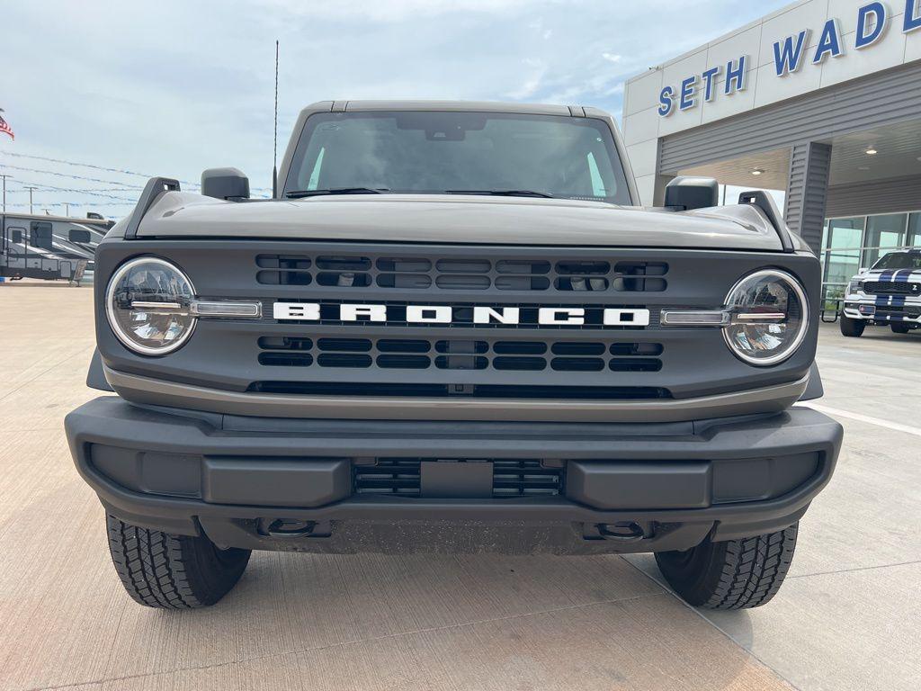 new 2025 Ford Bronco car, priced at $45,704