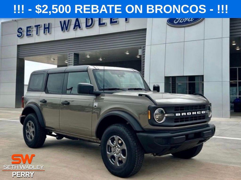 new 2025 Ford Bronco car, priced at $45,704
