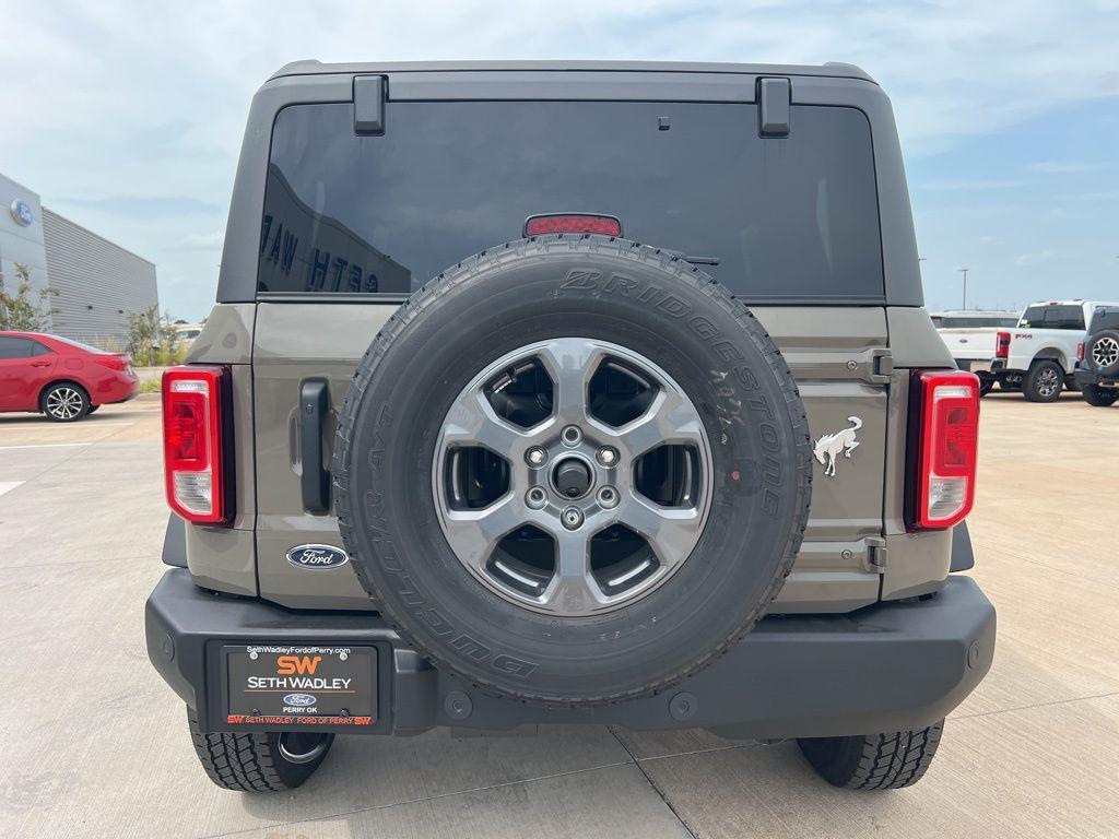 new 2025 Ford Bronco car, priced at $45,704