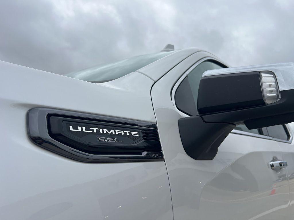 used 2024 GMC Sierra 1500 car, priced at $65,398