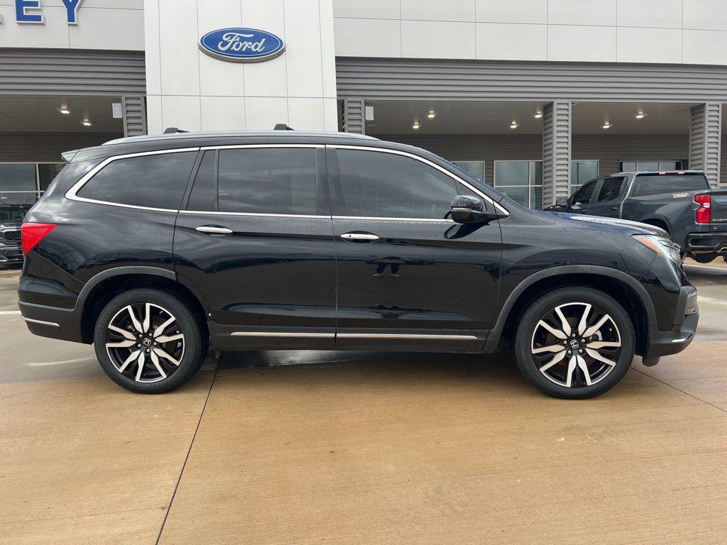 used 2022 Honda Pilot car, priced at $32,287