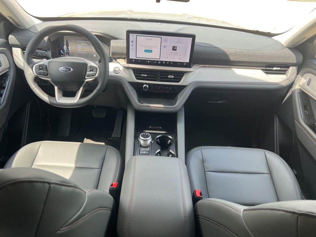 new 2025 Ford Explorer car, priced at $45,501