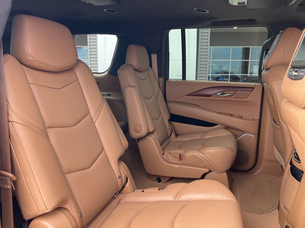 used 2017 Cadillac Escalade ESV car, priced at $28,988