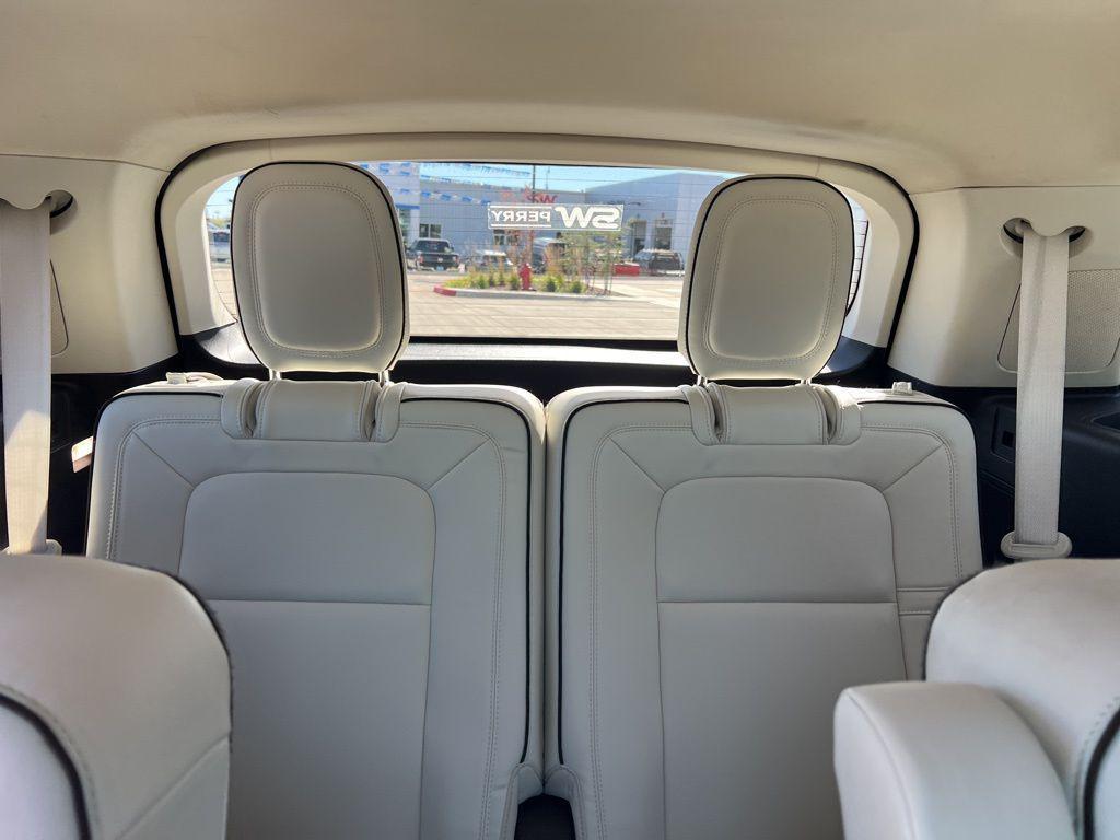 used 2020 Lincoln Aviator car, priced at $38,894