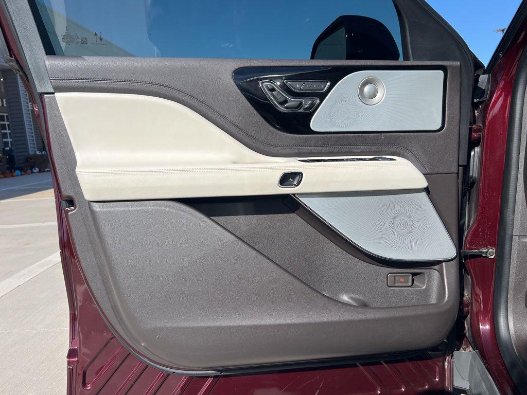 used 2020 Lincoln Aviator car, priced at $38,894