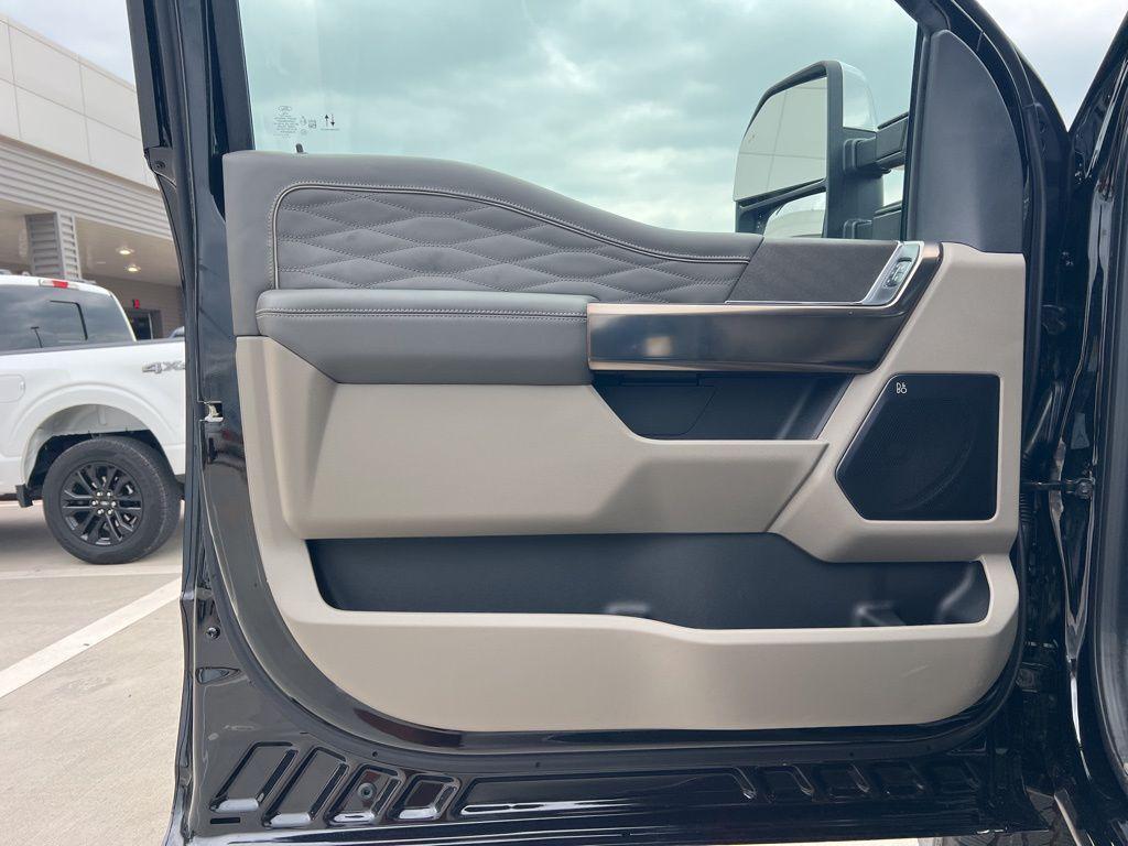 new 2025 Ford F-350 car, priced at $99,035