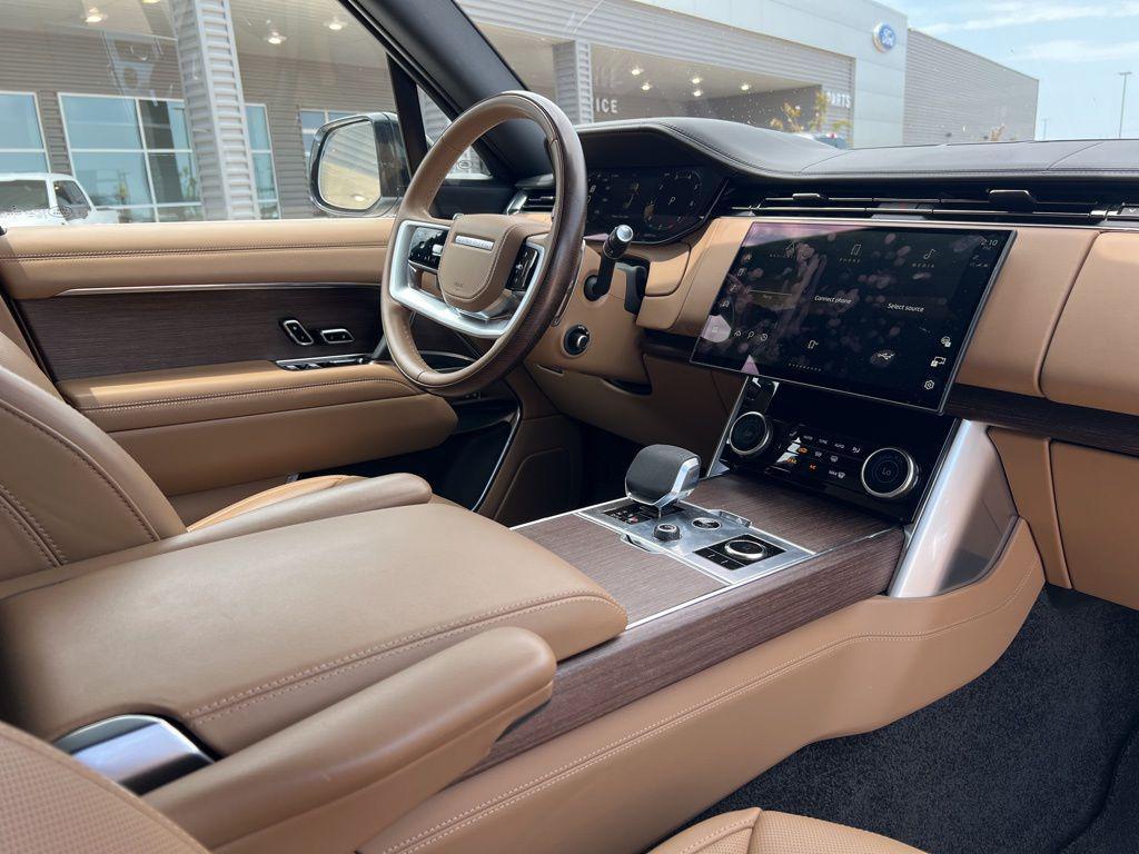 used 2023 Land Rover Range Rover car, priced at $99,867