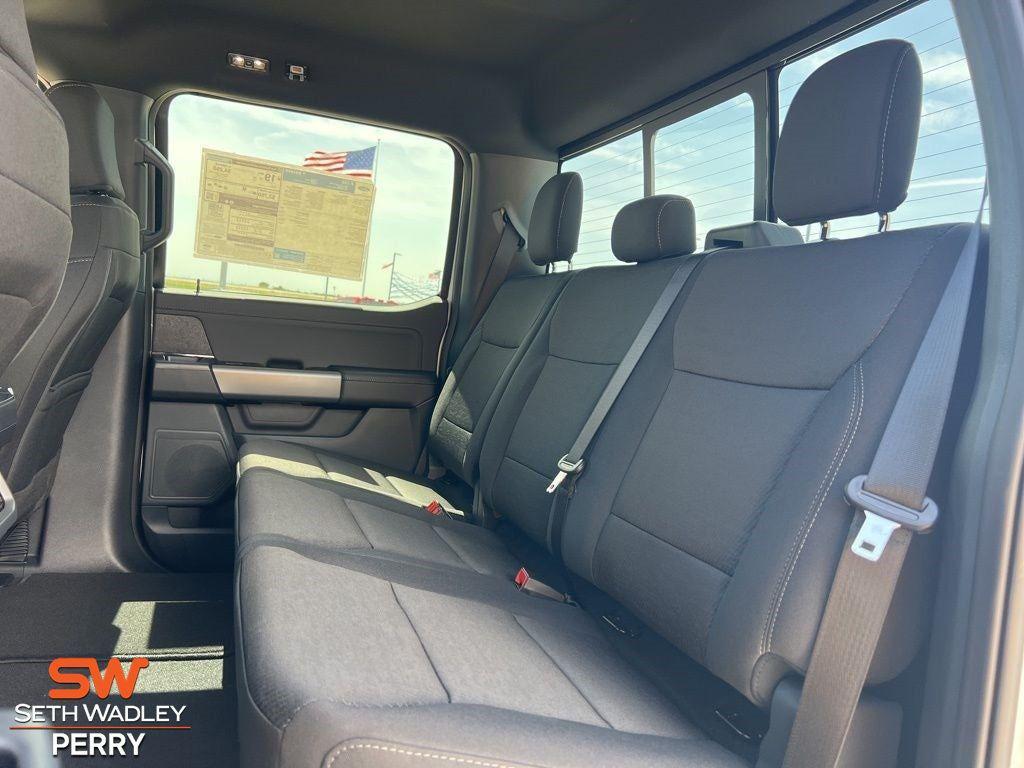 new 2025 Ford F-150 car, priced at $58,559