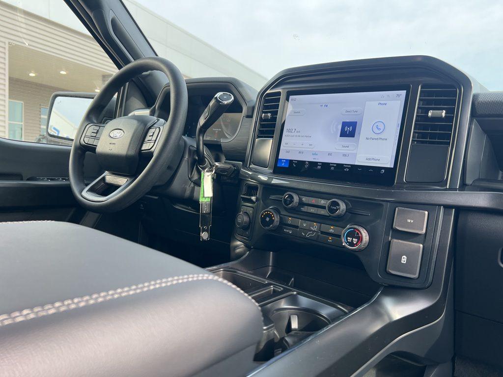 new 2025 Ford F-150 car, priced at $50,801