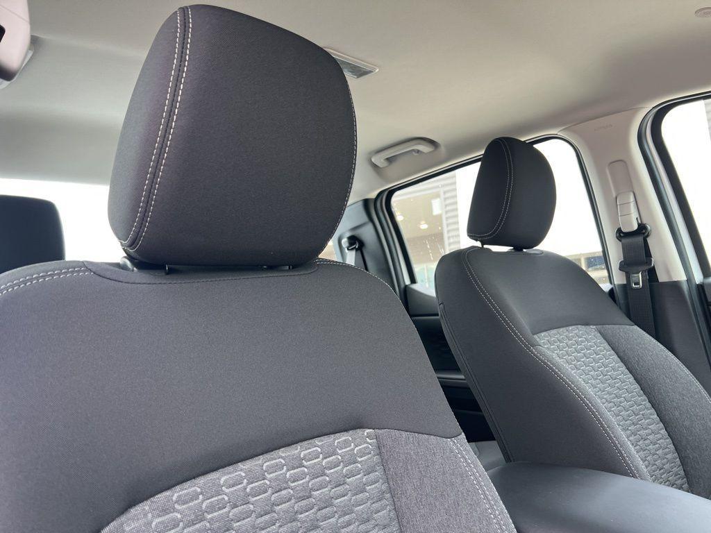 new 2025 Ford Ranger car, priced at $33,648