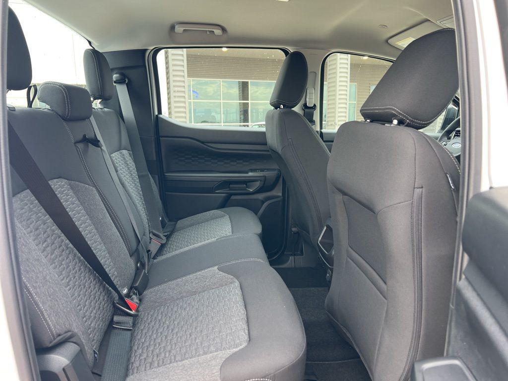 new 2025 Ford Ranger car, priced at $33,648