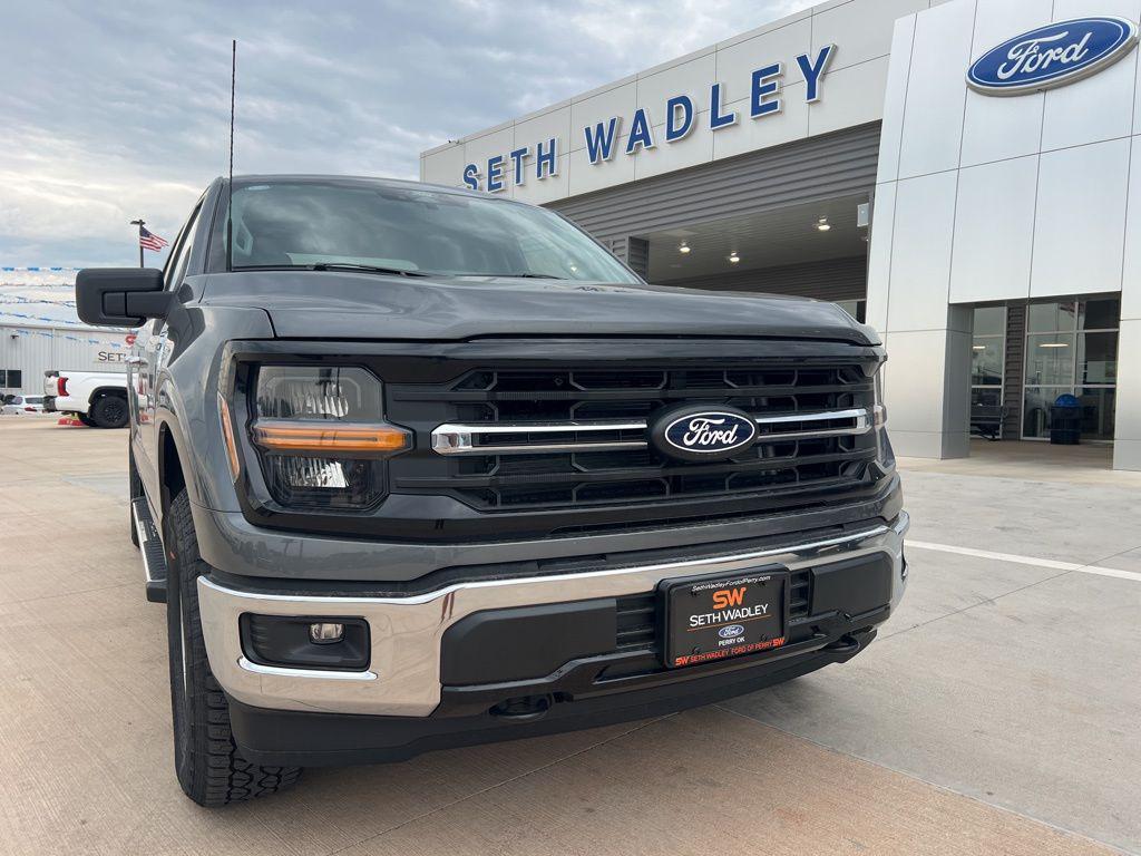 new 2025 Ford F-150 car, priced at $54,298