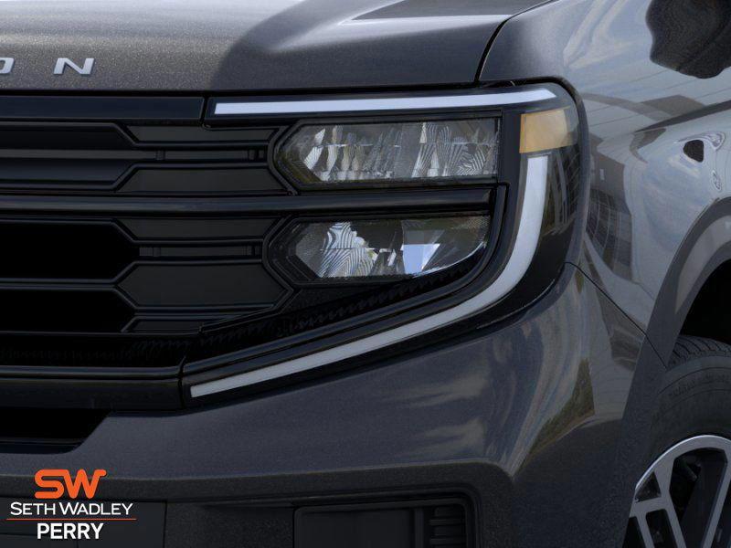 new 2025 Ford Expedition car, priced at $72,590