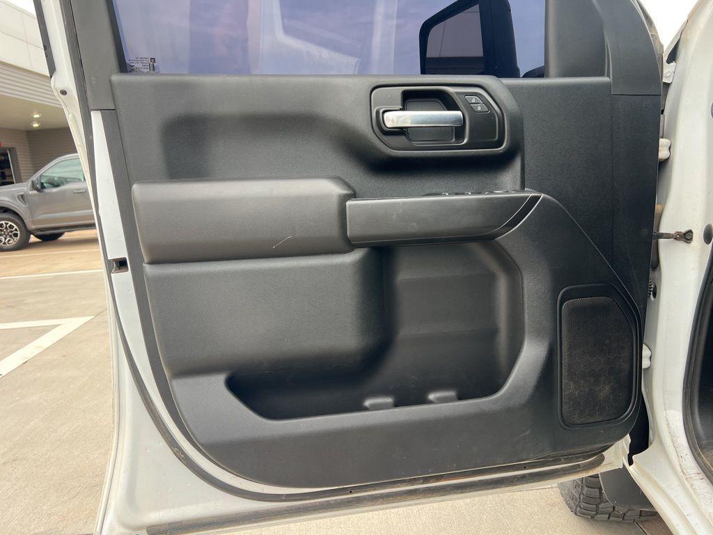 used 2022 Chevrolet Silverado 2500 car, priced at $17,988