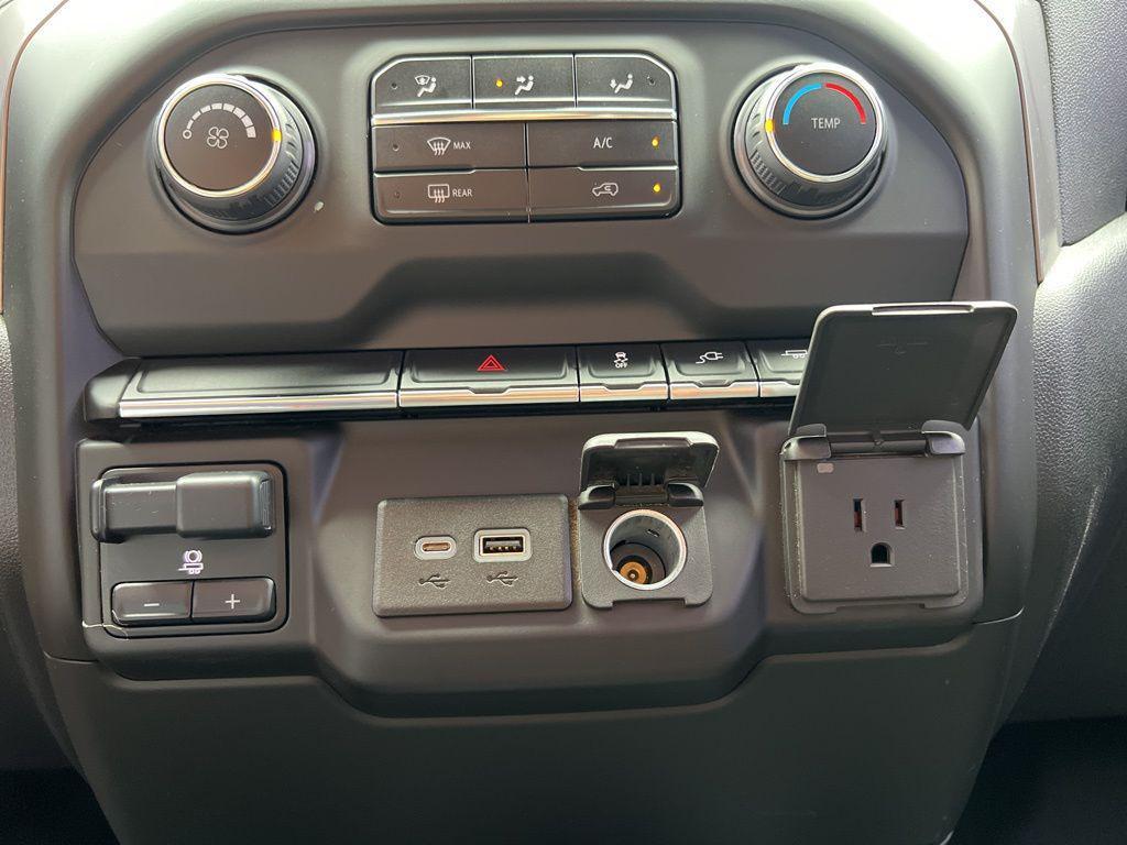 used 2022 Chevrolet Silverado 2500 car, priced at $17,988