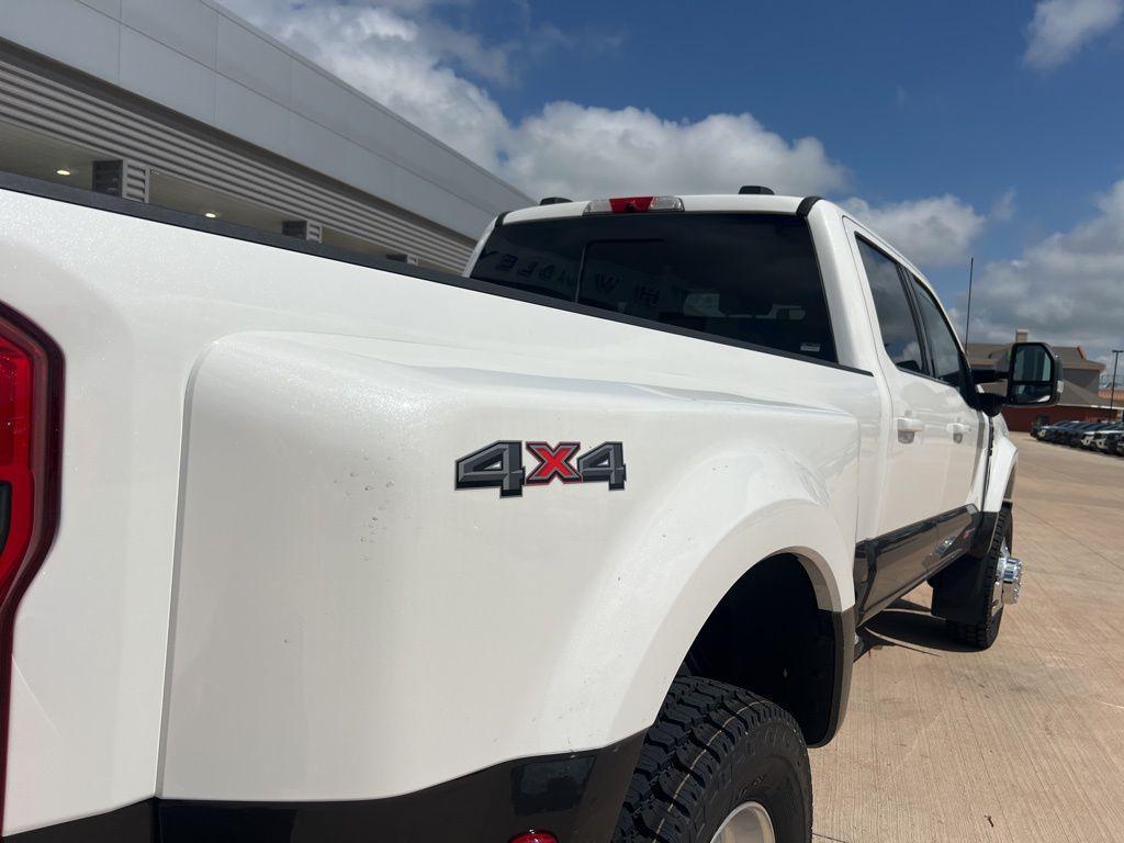 used 2025 Ford F-450 car, priced at $106,002