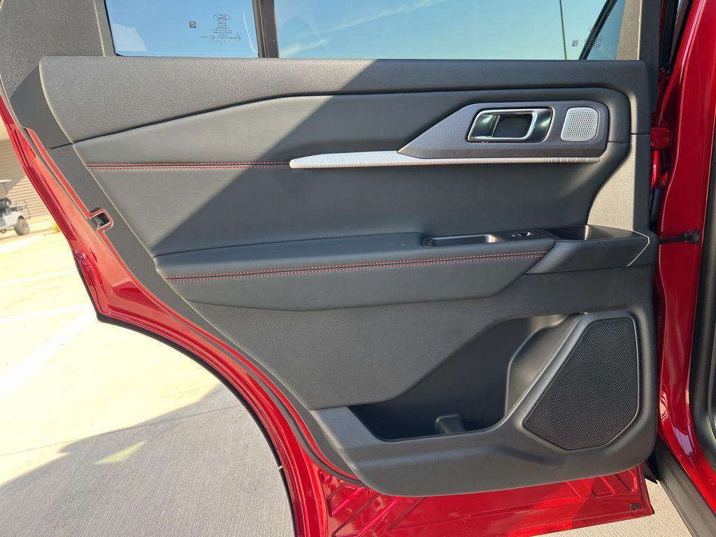 new 2025 Ford Explorer car, priced at $59,990