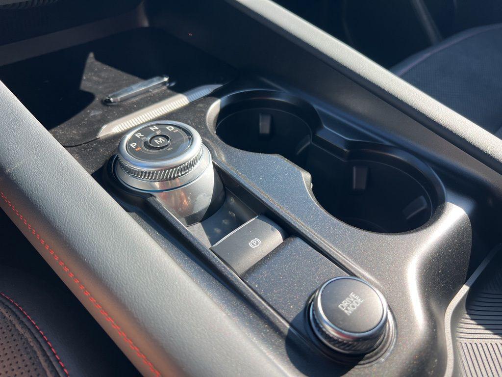 new 2025 Ford Explorer car, priced at $59,990