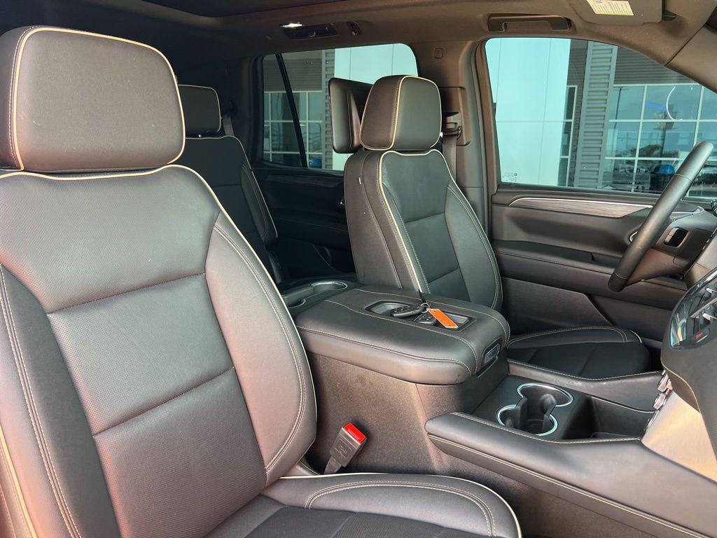 used 2024 GMC Yukon car, priced at $60,482