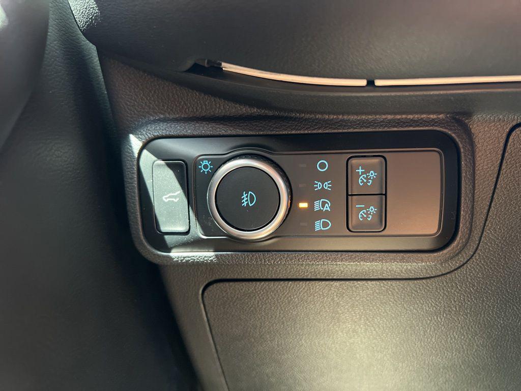 new 2025 Ford Explorer car, priced at $63,289