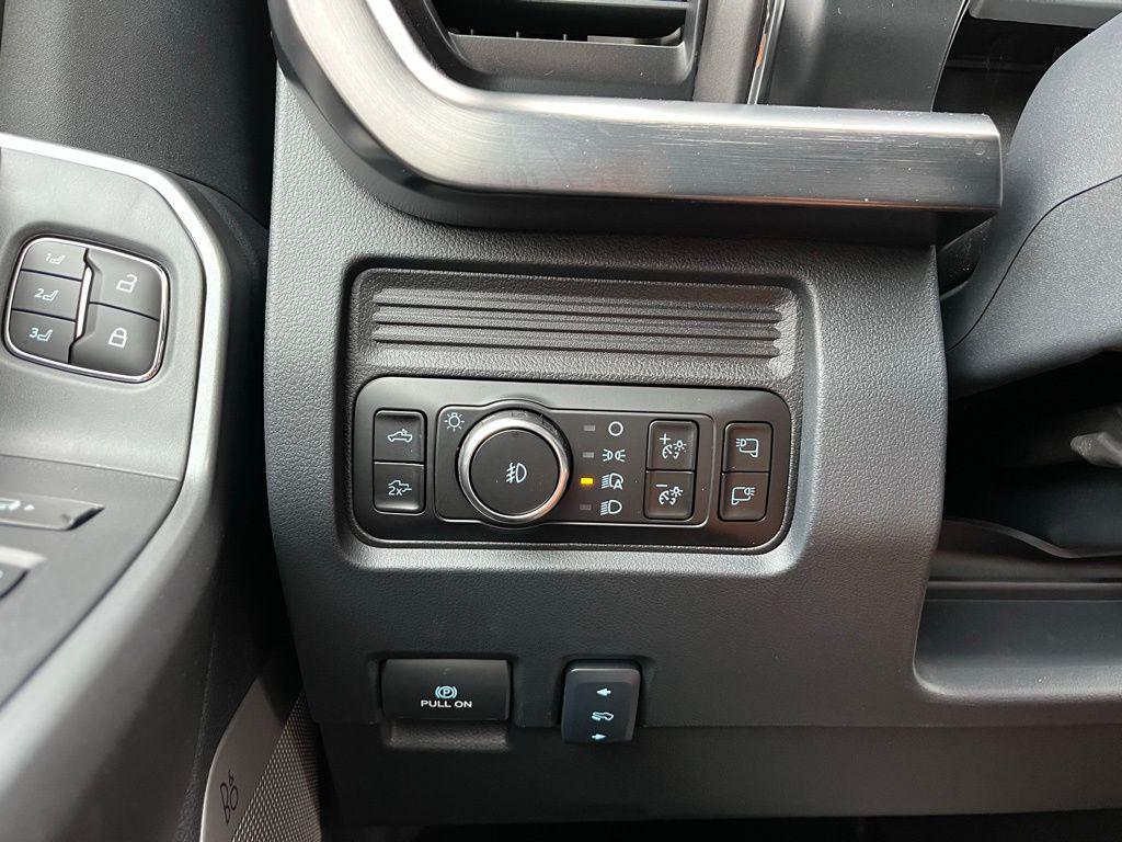 new 2026 Ford F-250 car, priced at $84,308