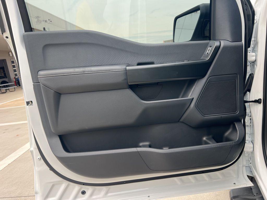 new 2025 Ford F-150 car, priced at $50,430