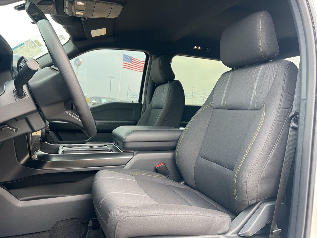 new 2025 Ford F-150 car, priced at $50,430