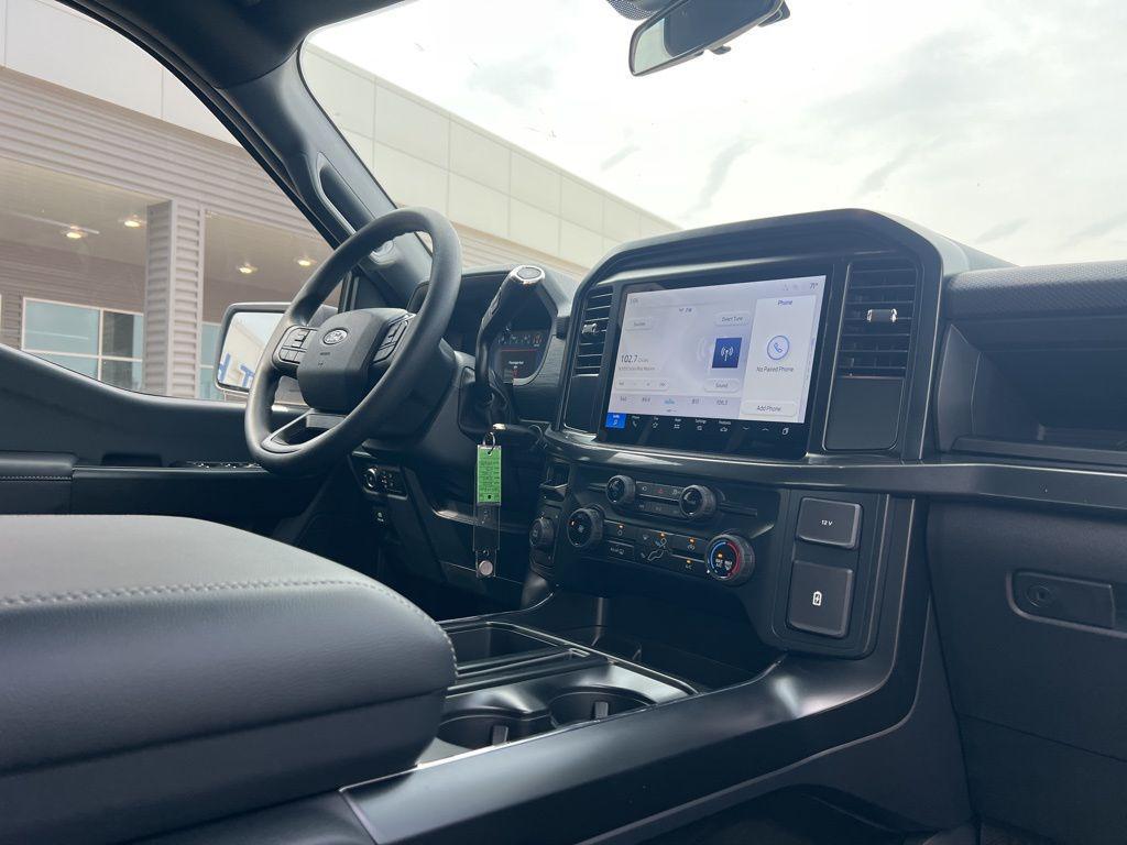 new 2025 Ford F-150 car, priced at $50,430