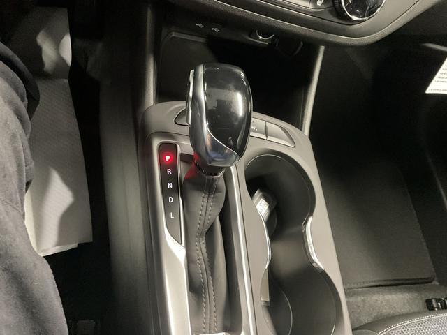 new 2025 Buick Envista car