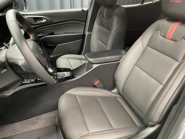 new 2025 Chevrolet Trax car, priced at $25,880
