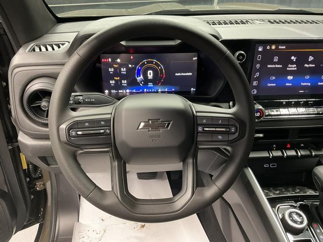 new 2025 Chevrolet Colorado car, priced at $38,280