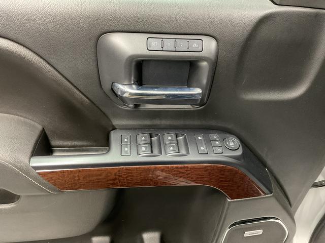 used 2016 GMC Sierra 1500 car, priced at $26,995