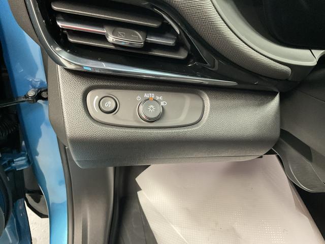 new 2025 Buick Envista car, priced at $26,595