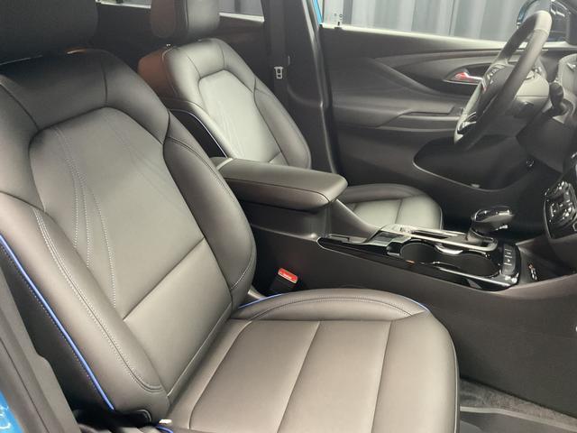 new 2025 Buick Envista car, priced at $26,595