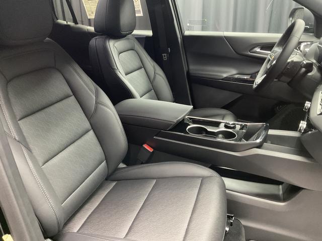 new 2026 Chevrolet Equinox car, priced at $29,900
