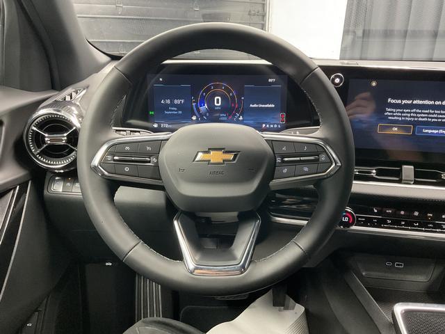 new 2026 Chevrolet Equinox car, priced at $29,900