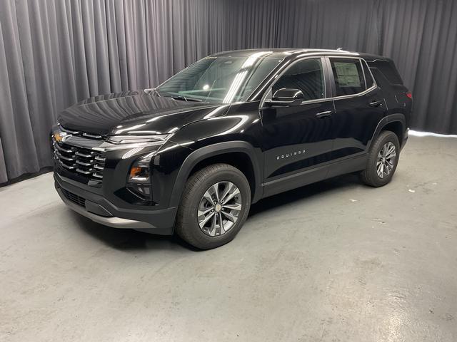 new 2026 Chevrolet Equinox car, priced at $29,900