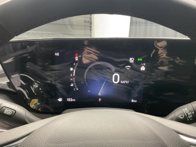 new 2025 Buick Envista car, priced at $26,139