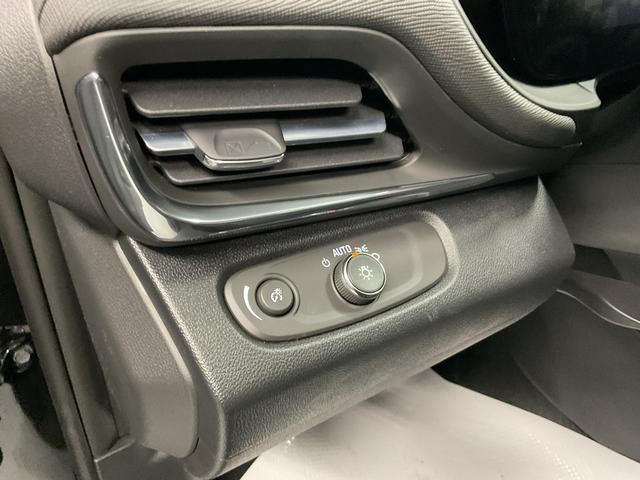 new 2025 Buick Envista car, priced at $26,139