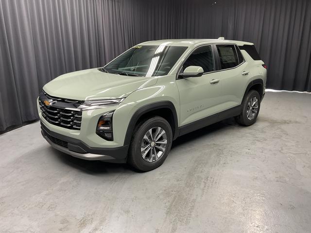 new 2026 Chevrolet Equinox car, priced at $28,330
