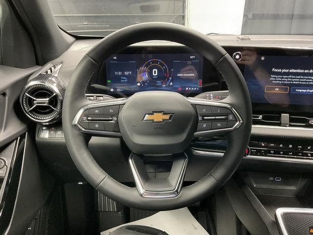new 2026 Chevrolet Equinox car, priced at $28,330