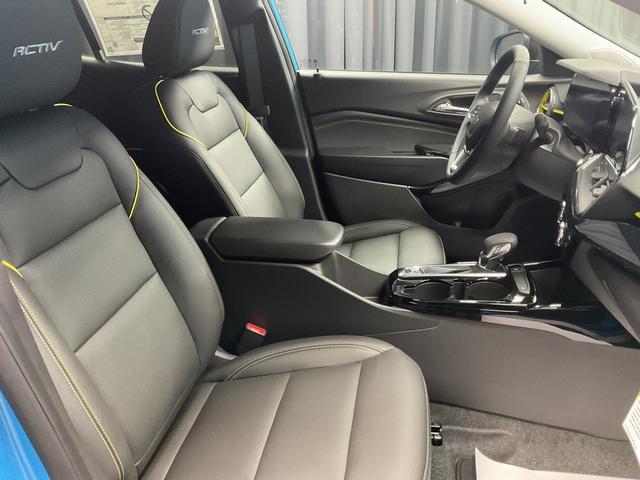 new 2025 Chevrolet Trax car, priced at $25,245