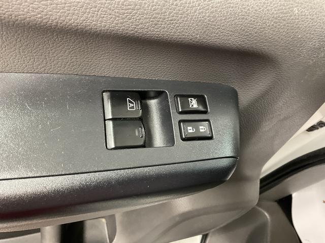 used 2014 Nissan NV Cargo NV3500 HD car, priced at $19,950